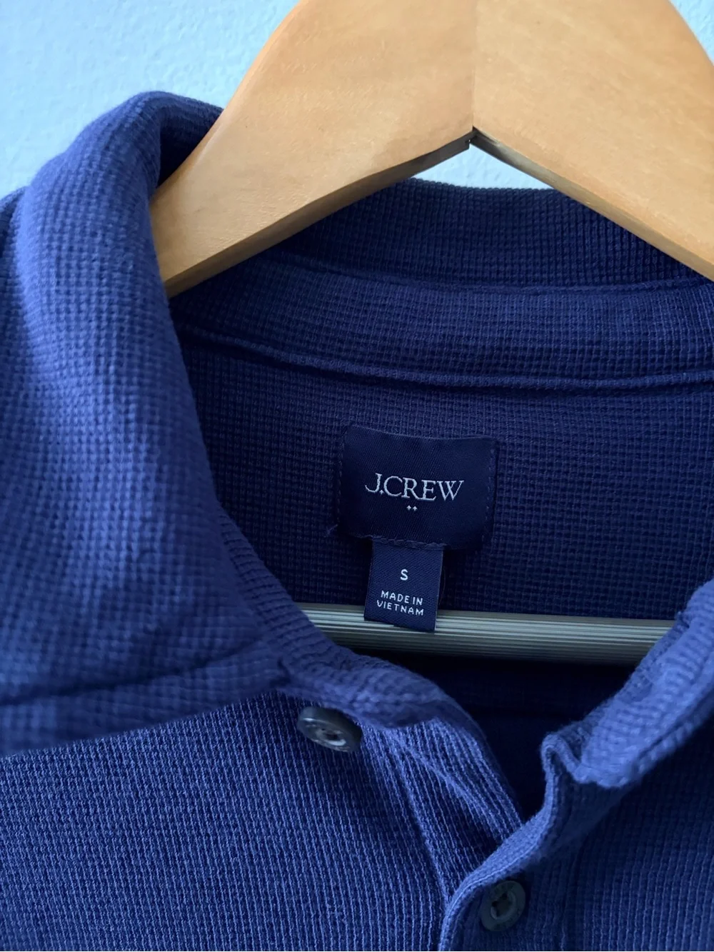 Men’s J. Crew Navy Long-Sleeve Button-Down Shirt‎